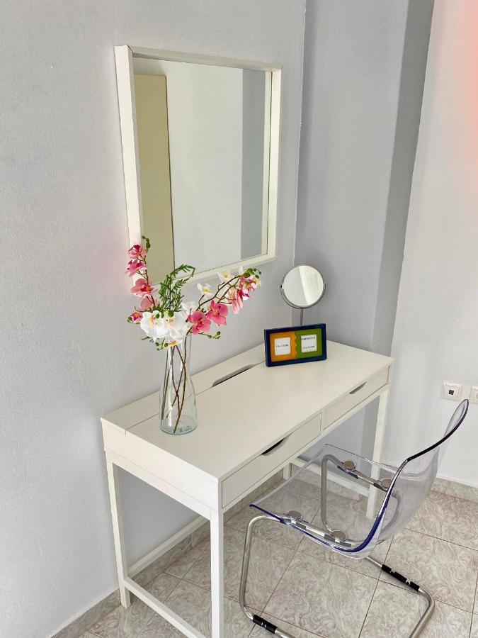 Paraskevi'S Apt - City Center W/ Lovely Park View Rhodes City Luaran gambar